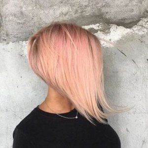 Meet your Posher, Laurie